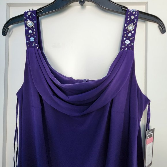 Dress and jacket - Picture 4 of 7